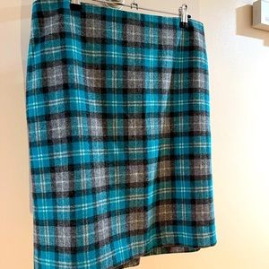 Talbots flannel wool plaid skirt. Size 12. Teal, black and gray plaid.